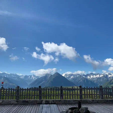 Schneekarhuette Im Sommer Schwendau